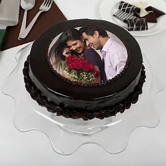 beautiful couple photo cake