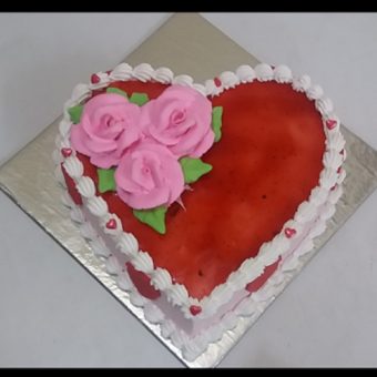 strawberry cake heart shaped online