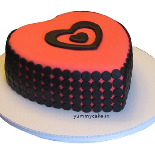 heart shape designer cake 1 Kg