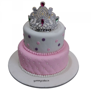 Crown Fondant Cake