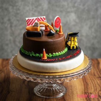 Construction Zone Birthday Cake