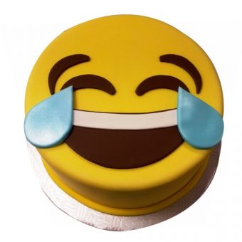 smiley-cake-Yummycake