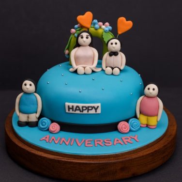Happy Moments Anniversary Cake