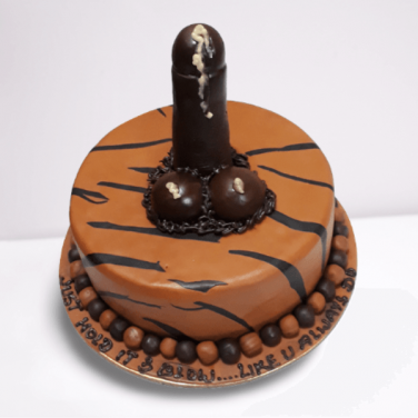 penis shaped bachelorette party cake in delhi