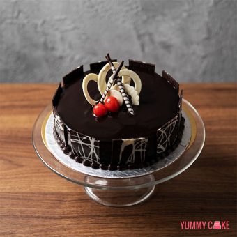 Choco Mirror Glaze Cake
