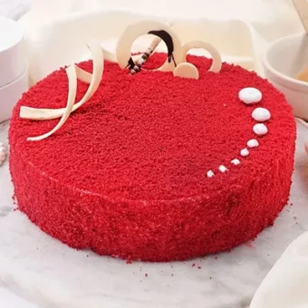 round red velvet cake