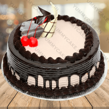 Chocolate Cream Cake with drips