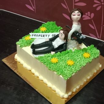 bachelor party cake for couple