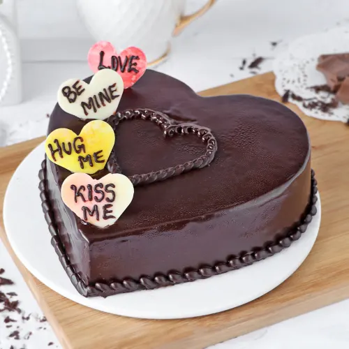 Be Mine Valentine Cake heart shape