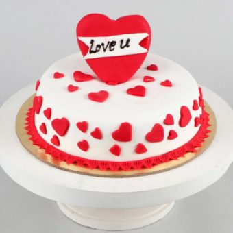 love valentine cake