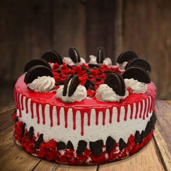 red velvet oreo cake