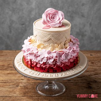 Beautiful Floral Cake