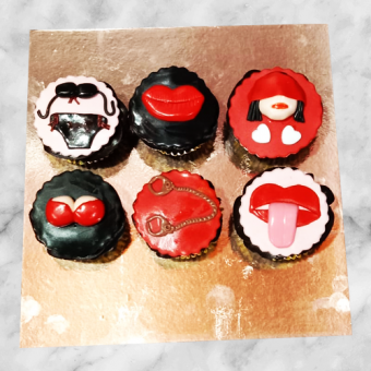 Adult Cup Cakes