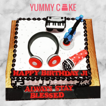 music theme cake