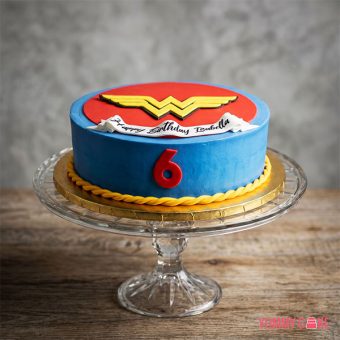 Wonder Woman Birthday Cake
