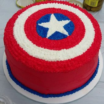 captain america cream cake