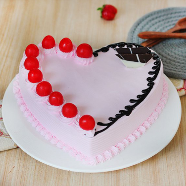 heart shaped strawberry cake