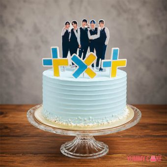 TXT Theme Cake