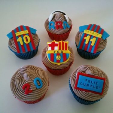 Football Theme Cupcakes (Set of 6)