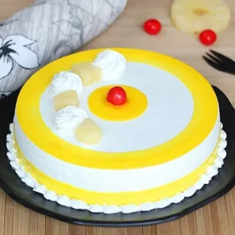 pineapple fresh cream cake