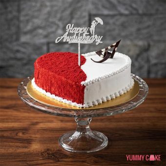 Elegant Velvet Anniversary Cake