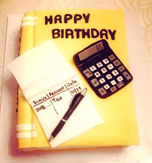 accountant theme cake
