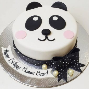 fondant panda cake