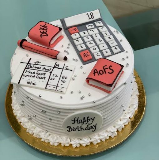 commerce student birthday cake