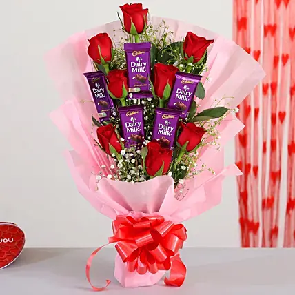 8 roses and 5 chocolate bouquet