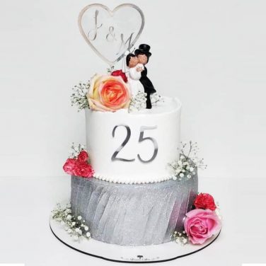 couple 25th anniversary cake design
