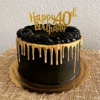 40th birthday black and gold drip cake