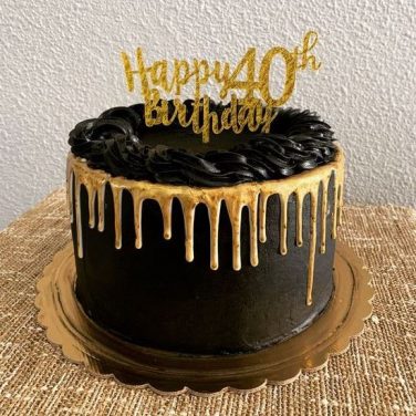 40th birthday black and gold drip cake