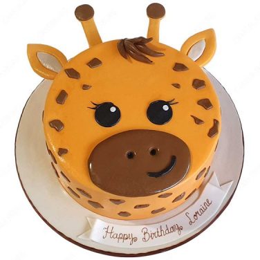 giraffe design birthday cake