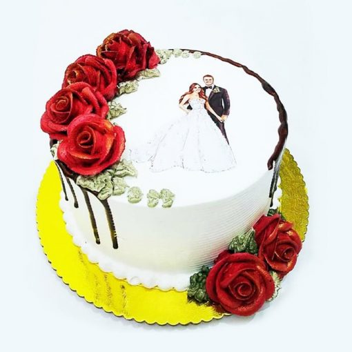 couple wedding cake