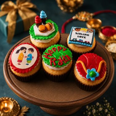 siblings special cupcakes for raksha bandhan