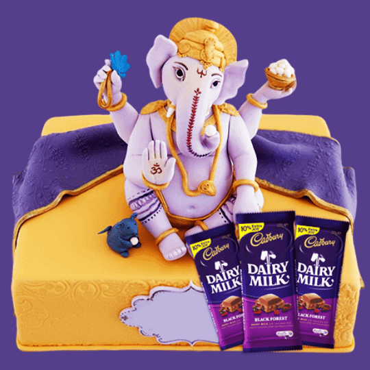 Ganesh ji design cake with 3 dairy milk chocolates