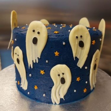 ghost theme cake