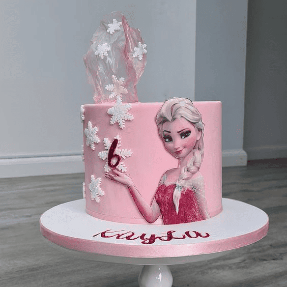 A Simple Frozen Birthday Cake Idea even Elsa would Love - Beth Bryan
