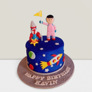 astronaut cake