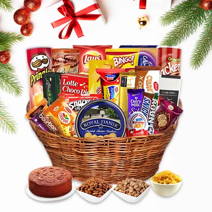 Tempting Holiday Treat Hamper