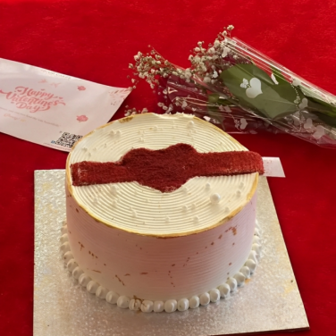 Kiss Me Valentine Secret Reveal Cake