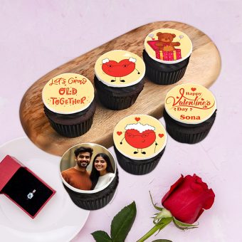 Sweetheart Valentine’s Day Photo Cupcakes