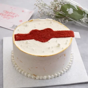 kiss me valentine secret reveal cake