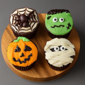 spooky chocolate halloween cupcakes