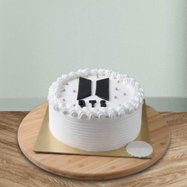 white buttercream bts cake