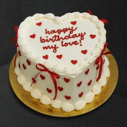 heart shaped ribbon cake